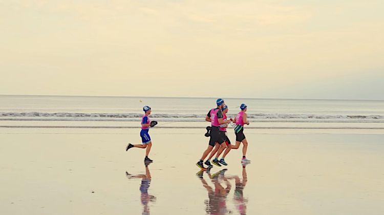 HENDAIA SWIMRUN – 250 participants vont plonger entre mer et montagne